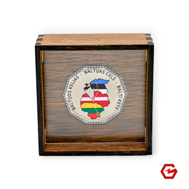 Padėkos moneta ąžuolinėje dėžutėje 