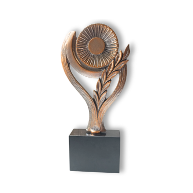 Metalinė statulėlė "Saulė II" su personalizavimu   