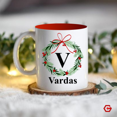 Puodelis "Kalėdinis" su Jūsų vardu (personalizuotas)