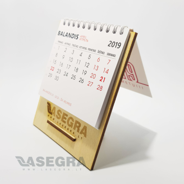 Stalo kalendorius  su verčiamais lapeliais 2025 metams