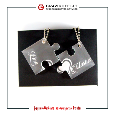 Dviejų dalių raktų pakabukas " Dėlionė"