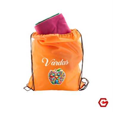 Kuprinėlė su vardu "Obuolys"