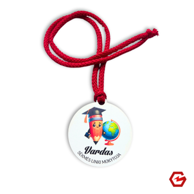 Medinis medalis su vardu "Mokinukas"
