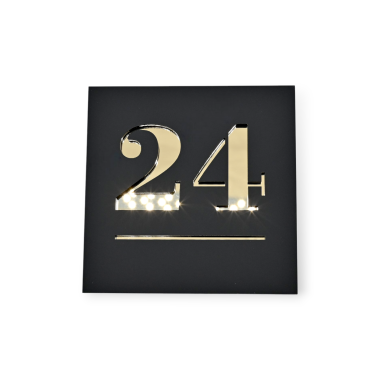 Kvadratinė namo numerio lentelė – juoda/auksinė