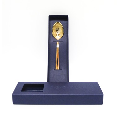 Šaukštelis dovanų dėžutėje "Avinas"