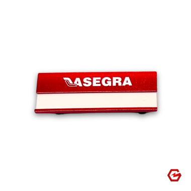 Aliuminio vardo kortelė