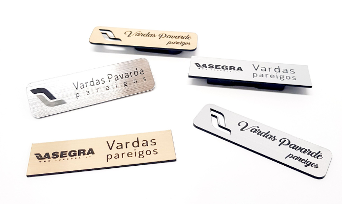  Vardo (identifikavimo) kortelių gamyba