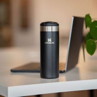 Termosinis puodelis „STANLEY AEROLIGHT” 0,47 L (mėlyna). Nemokamas graviravimas. 