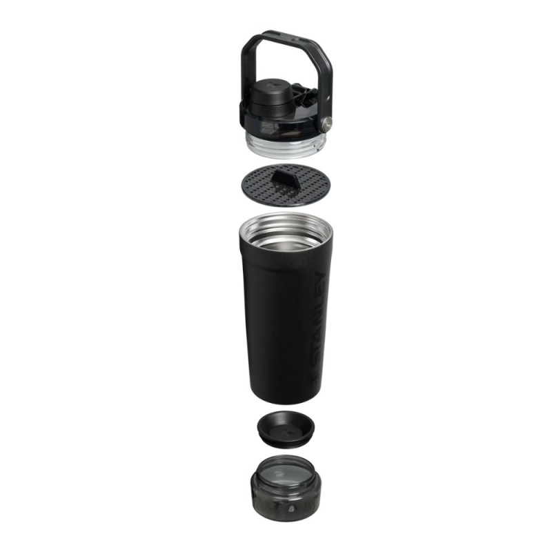 Gertuvė STANLEY Vitalize Shaker 0,59 L (juoda). Nemokamas graviravimas Gertuvė STANLEY Vitalize Shaker 0,59 L (juoda). Nemokamas graviravimas