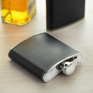 Laisvalaikio gertuvė 180 ml juoda