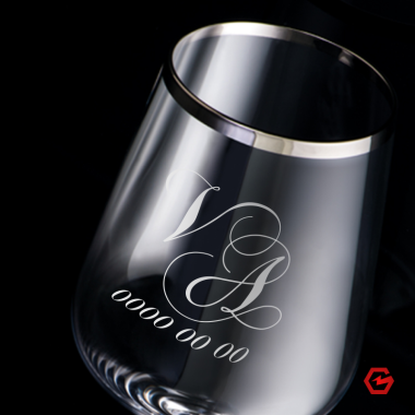 Graviruotų taurių komplektas jauniesiems. NR.3